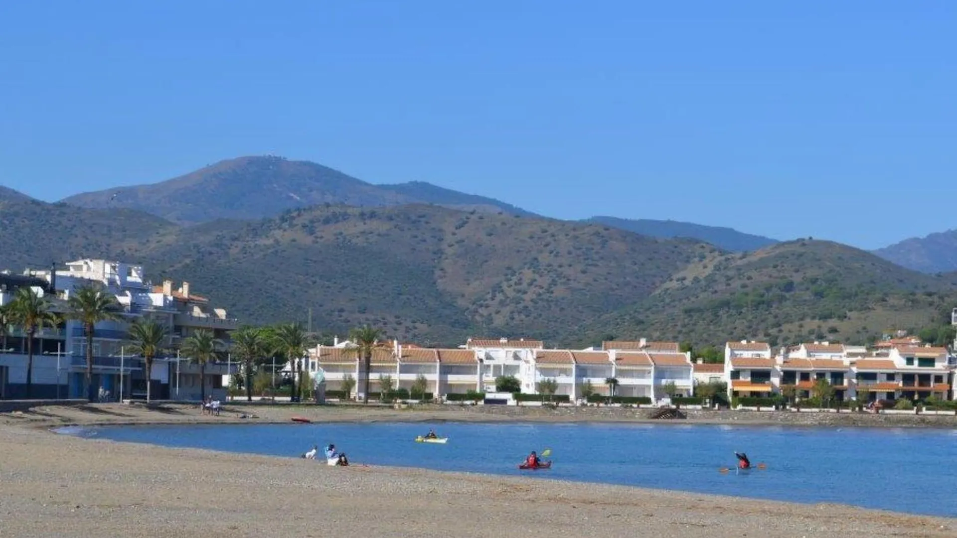 Villa Les Oliveres By Interhome Llanca