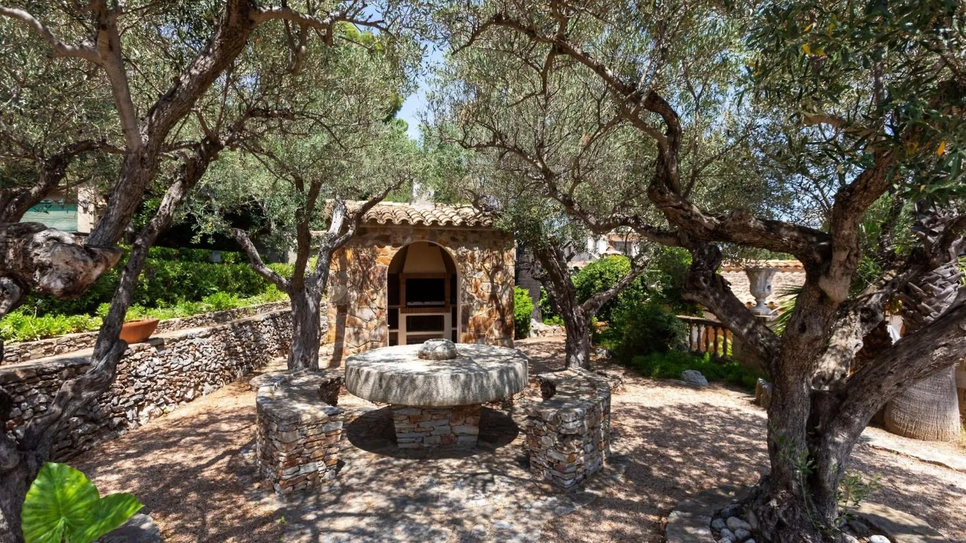 Villa Les Oliveres By Interhome Llanca Spain